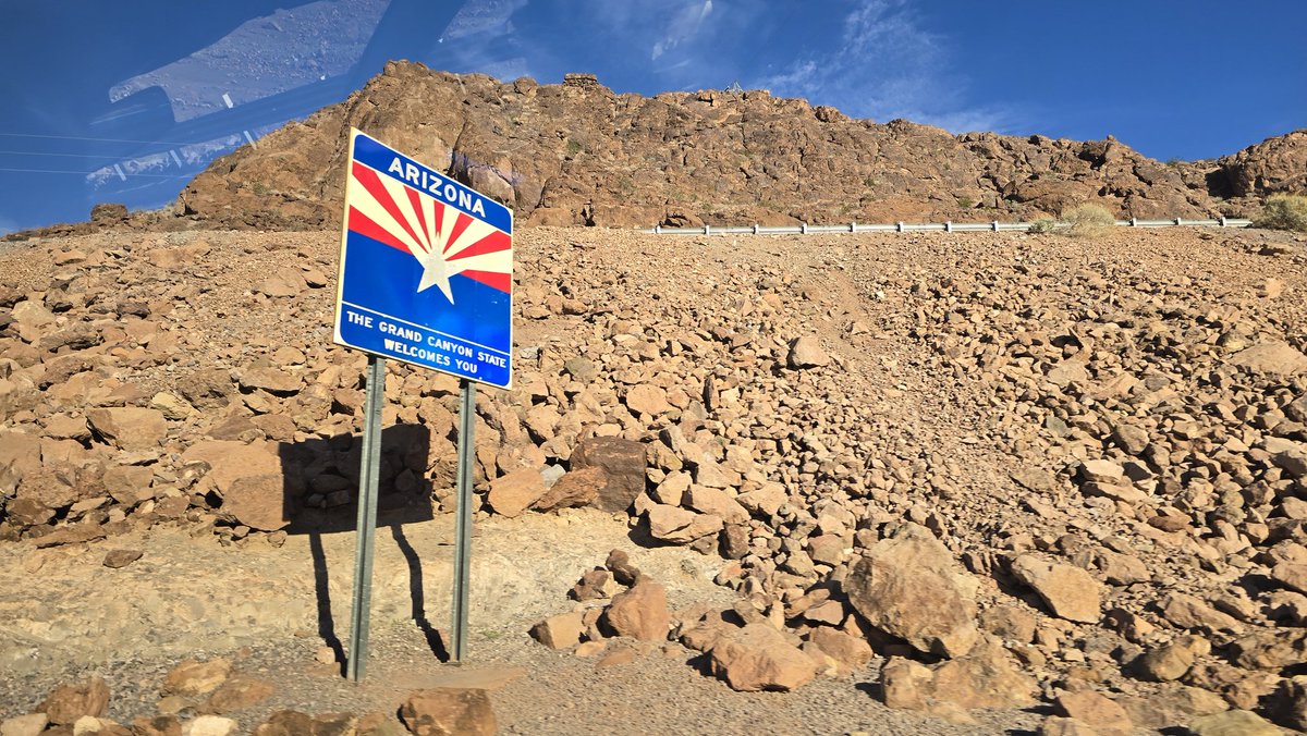 ocphoops's tweet image. From the Arizona side. #HooverDam