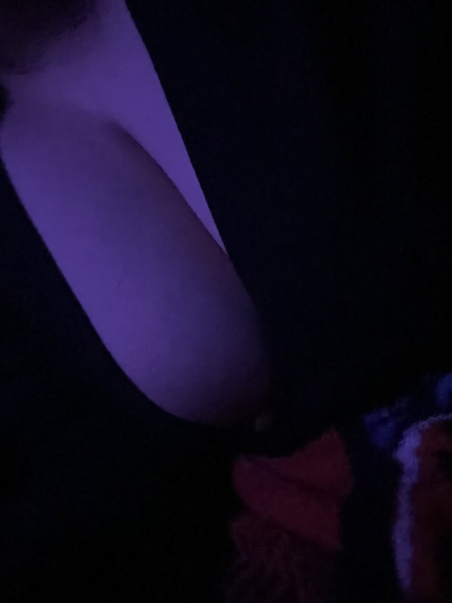 pixieuchihaa's tweet image. comment below for something in your dms💦😈