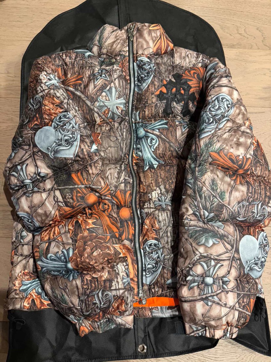 Chrome Hearts × NOCTA × NIKE『Puffer Jacket』の販売価格は$39,000