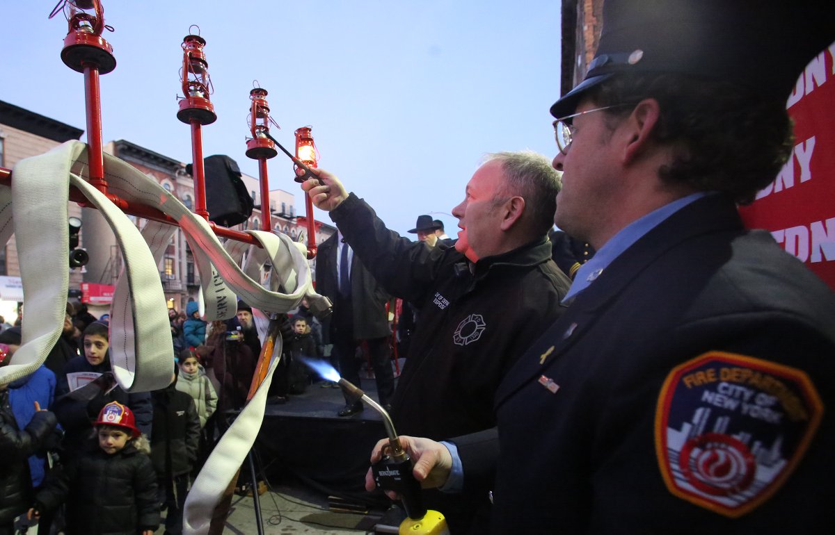 FD4D's tweet image. FDNY News – Tonight to mark the 8th Night of Chanukah the FDNY hosted the community for a Menorah Lighting ceremony the quarters of Battalion 38, Engine 234, and Ladder 123 on Saint Johns Place in the Crown Heights section of Brooklyn. Among those in attendance were Acting…