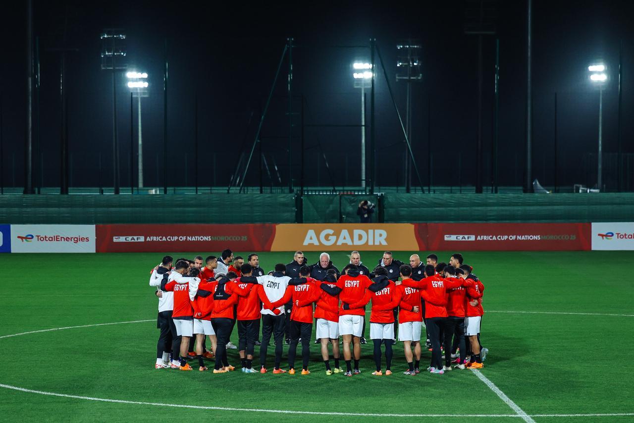 أول لاعب سيسحل لمصر في أمم أفريقيا هو ـــــــــــــــــــــــــــــــــ 