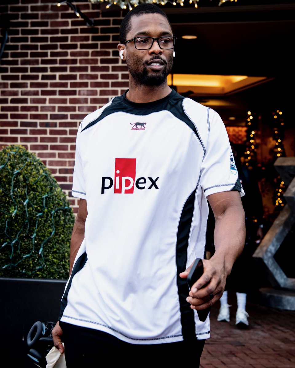 Repping Zat Knight ahead of Fulham vs Nottingham Forest tomorrow. Football, properly.

<a href="/PLinUSA/">Premier League USA</a>
<a href="/classicshirts/">Classic Football Shirts</a> 
📷 <a href="/reginaldthomas/">Reginald thomas</a> 

#premi̇erleague #football⚽