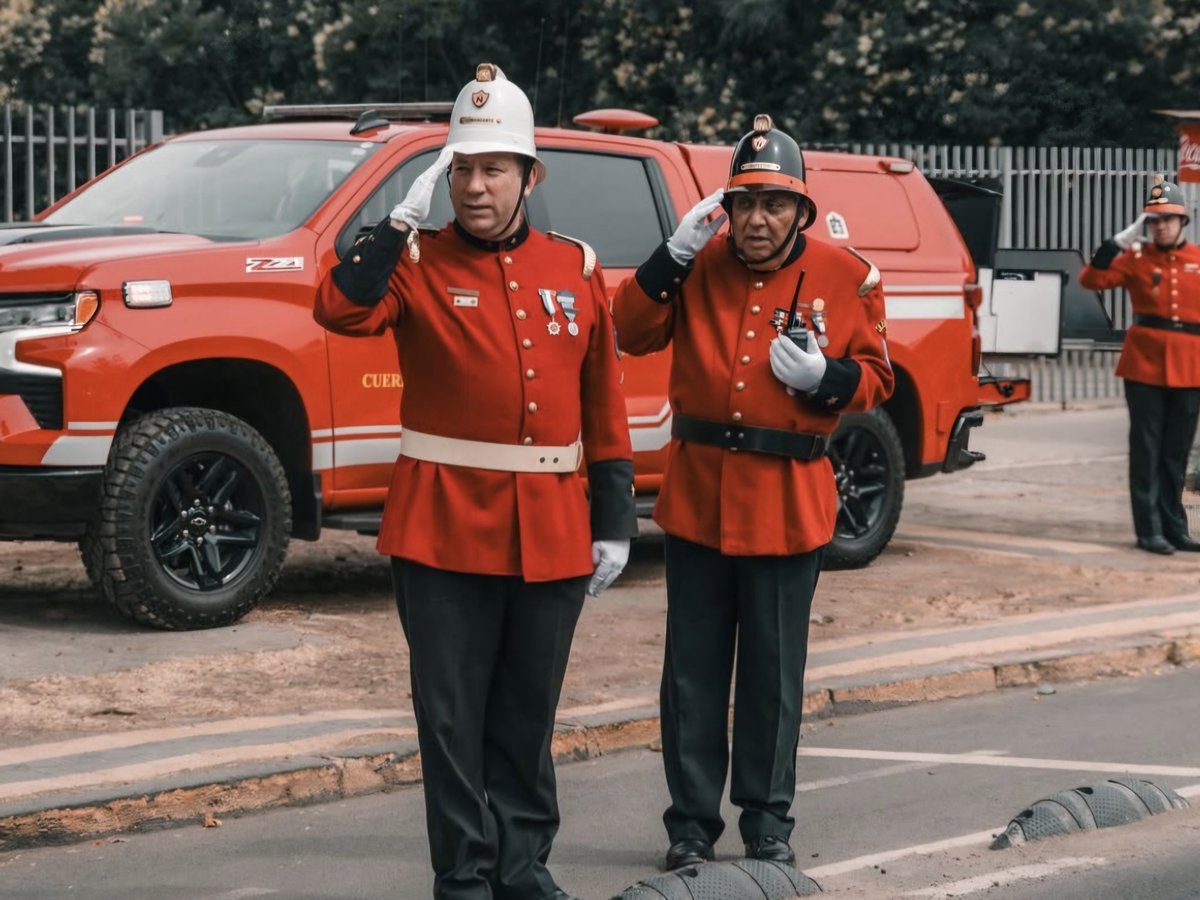Cuerpo de Bomberos de Ñuñoa tweet media