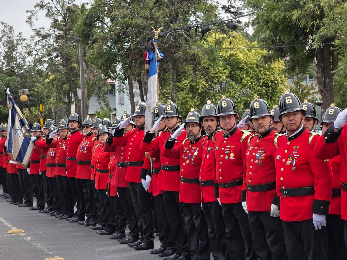 Cuerpo de Bomberos de Ñuñoa tweet media