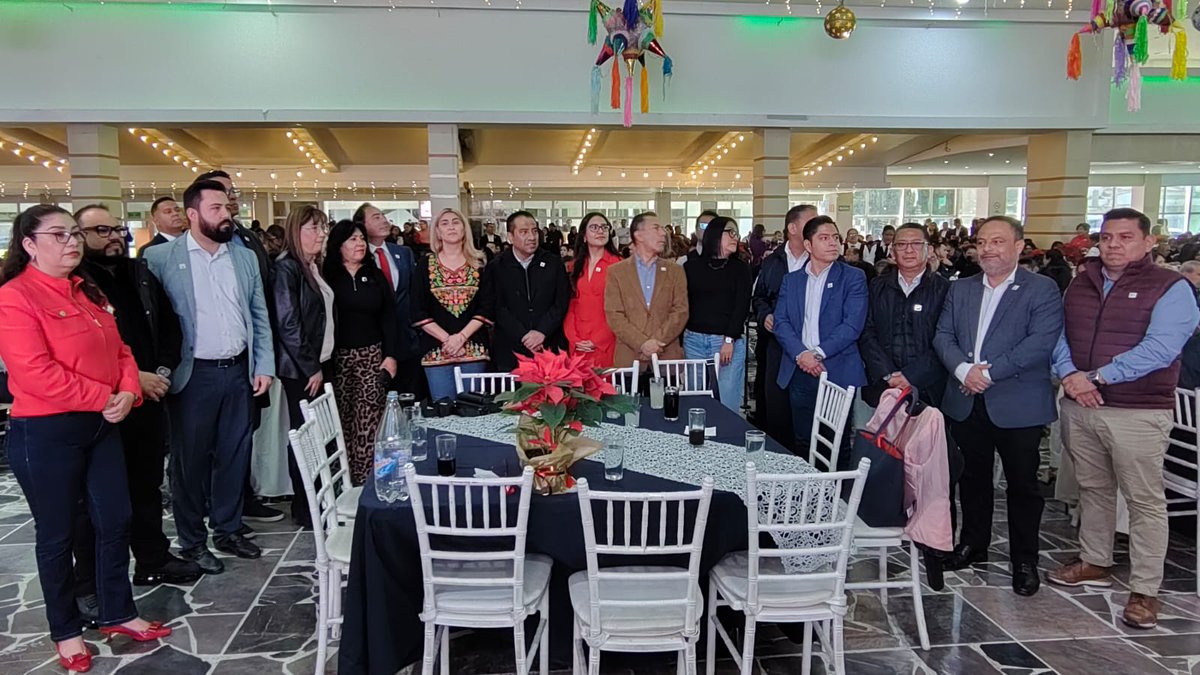 YtaSandra's tweet photo. En el convivio de la FGEP, invitado de honor Gobernador del Edo de Puebla Alejandro Armenta Mier.
#orgullosamentepoblana https://t.co/xsd7xaCDdf