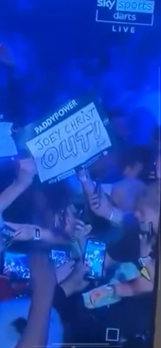 Sigurđur Gísli Bond tweet media