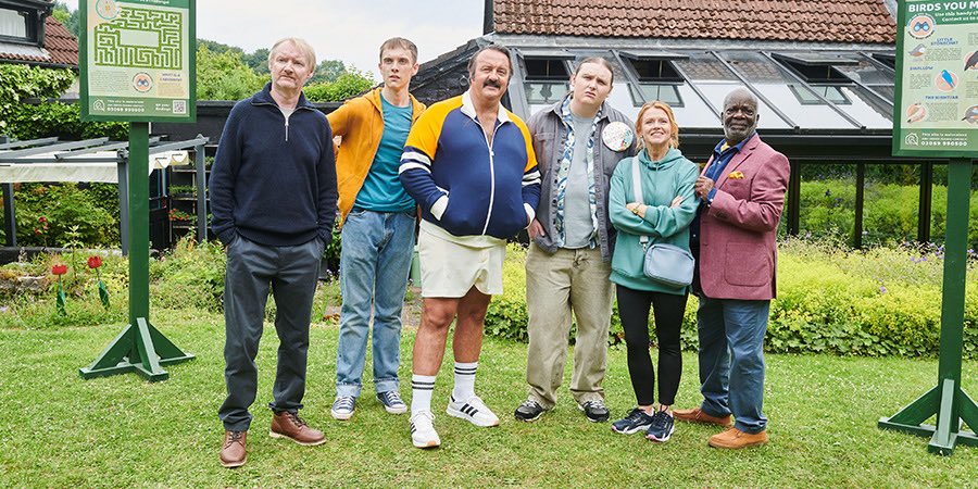 Hun_derrated's tweet image. Mammoth series 2 is now streaming. Tony is presumed killed in an avalanche in 1979; when he's discovered and brought back to life in the present day, he is determined to continue to live his life as a man from the 70s. Think Austin Powers in Wales #hunderrated