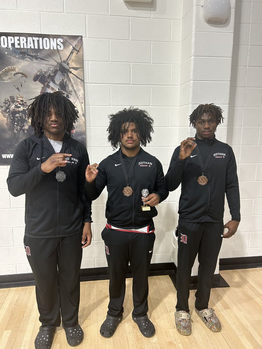 Blessed to get 2nd place at the smith station invitational tournament after facing off against the number 1 kid in state in the finals!!! Me and my team placed 2nd to smith station in team points and received the first ever wrestling trophy for Dothan highschool💪🏾. <a href="/coachBiezuns/">John Biezuns</a>