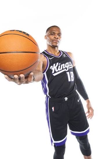 eliteballknower tweet media