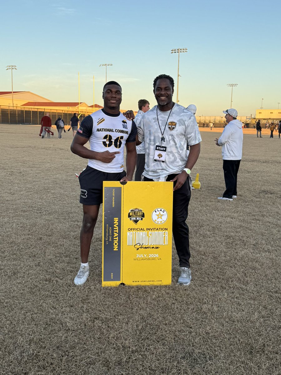 cfrobinson26's tweet image. Blessed to get pick for top performer at the @USArmyBowl @ArmyBowlCombine beyond blessed for the invite and giving me the opportunity to showcase my talent. 🙏🏾 @SouthPanolaFB @LetsGoICC_FB @CoachGleeton @COACH_BWAY @PShegog7_  just a kid from MS showing out in frisco Texas 💯‼️