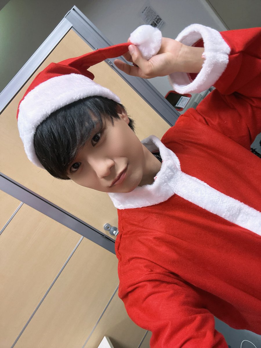 クリスマスパーティー2019 サイン入り写真 クリスマスネットサイン会ついに明日です！チェキの購入が本日23:59