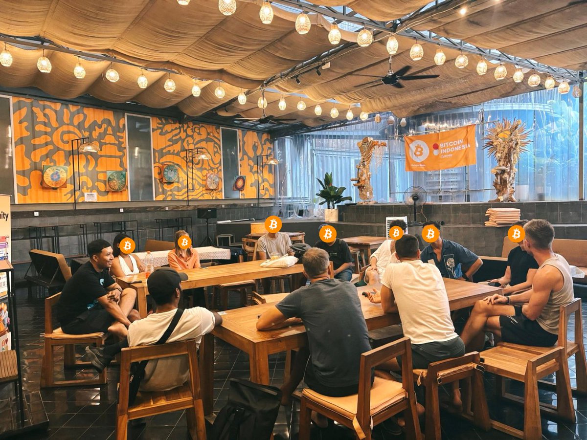 Last Bitcoin meetup in Canggu for this year.
Great people. Strong community.
See you all in 2026 🧡