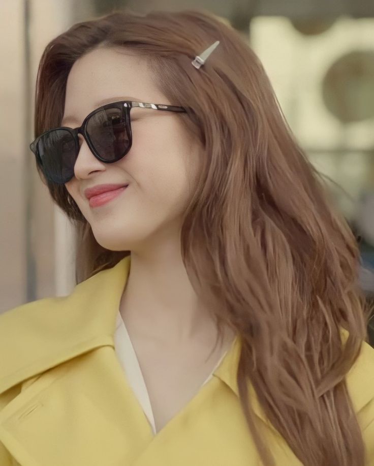 UNlVERSESS's tweet image. 