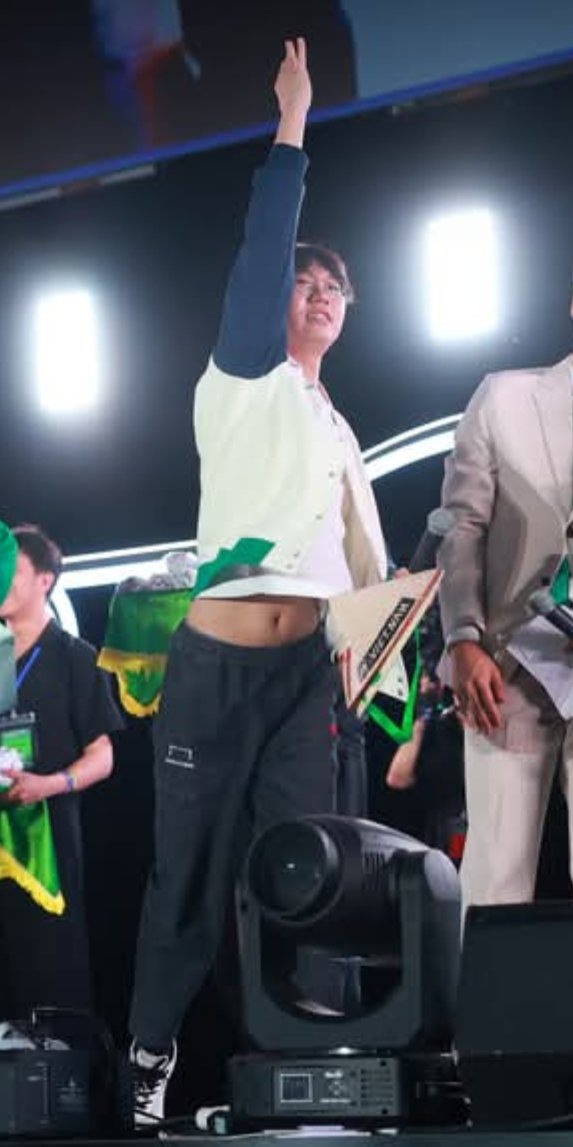 Doran ( • )
<a href="/T1/">T1 VALORANT</a> #Doran #VPBankxT1