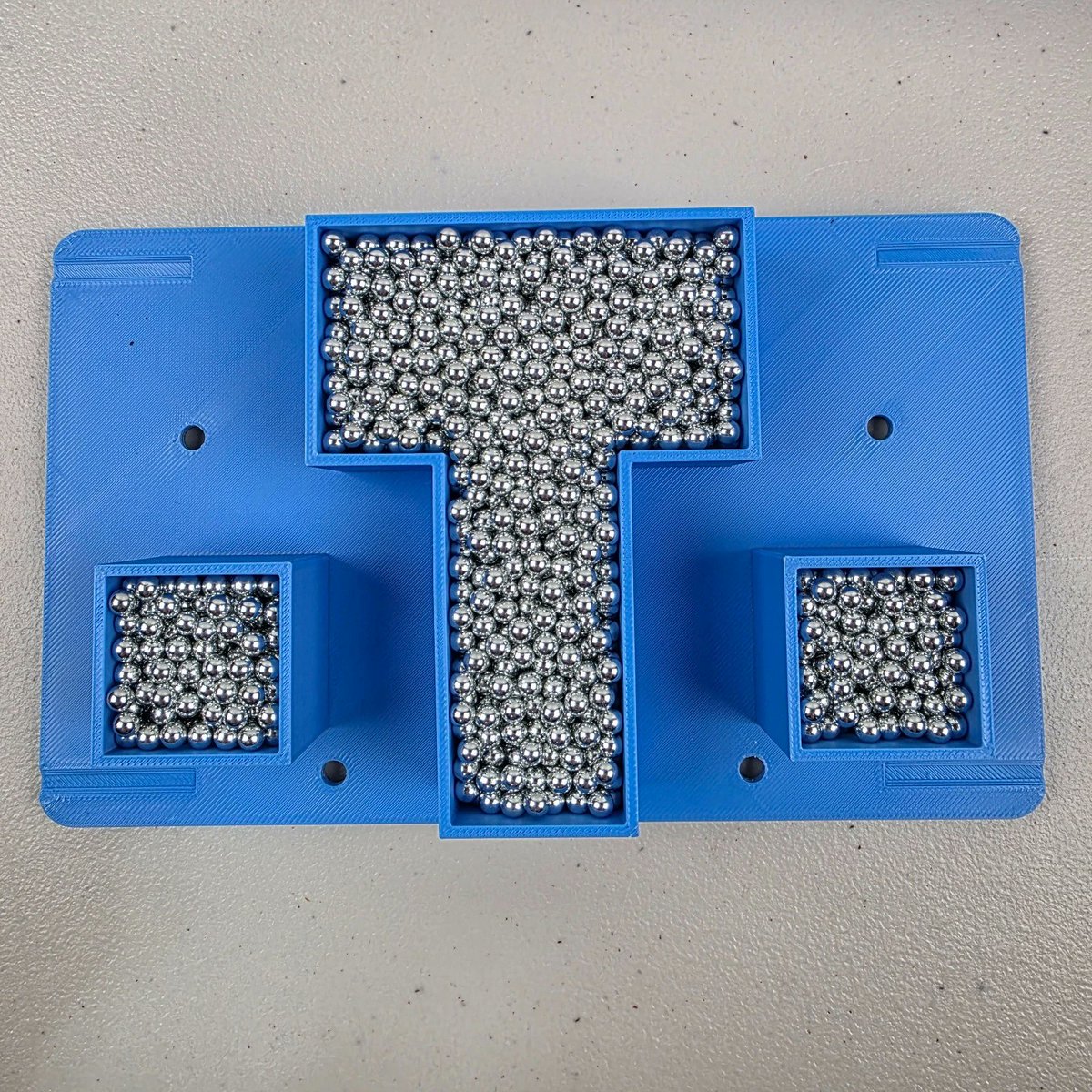 gr8prices1's tweet image. WEIGHTED Golf Zwing Trainer Brick Swing Alignment Aid LH/RH SHIPS FREE from Utah NEXT DAY TRUSTED SELLER⛳️🏌️‍♂️

#GolfTraining #SwingPractice #GolfLife #golf #golflovers #afterchristmasgifts #afterchristmas #ebay #gr8prices #freeshipping ebay.us/m/brYoTN #eBay via @eBay