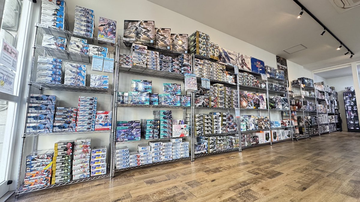 模型屋 A-Lab、本日14:00オープンです 今年は29日(月)まで休まず営業