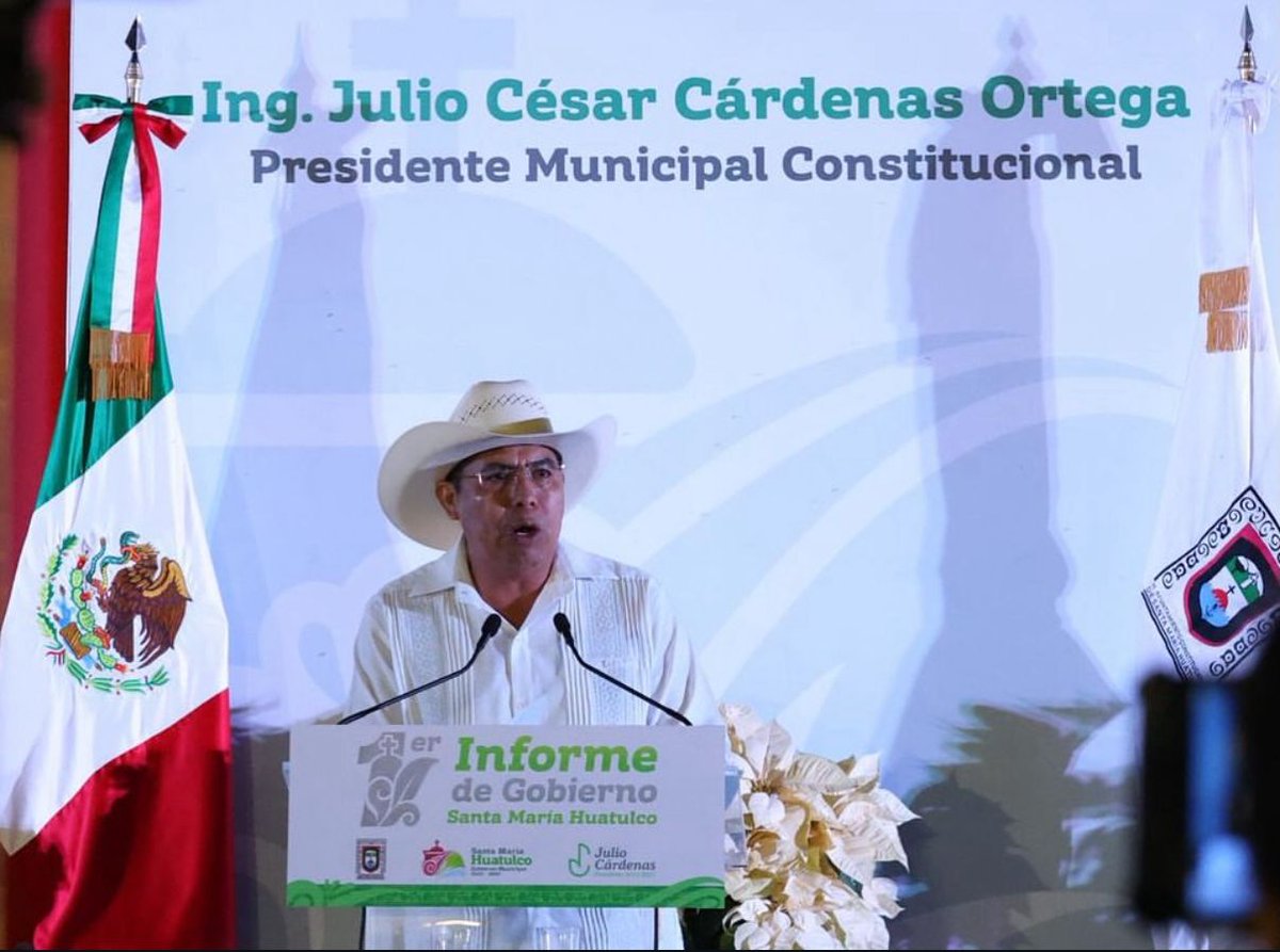 Felicito a mi amigo, el Presidente Municipal de Santa María #Huatulco, <a href="/Juliocardenasor/">Julio César Cárdenas Ortega</a>, por su Primer Informe de Gobierno, una administración cercana a la gente, que trabaja día a día a favor de los habitantes del Municipio ¡Los gobiernos del <a href="/partidoverdemex/">Partido Verde</a>  dando resultados!