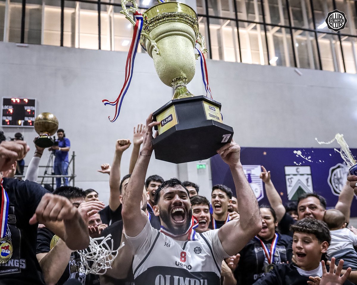 3️⃣6️⃣ veces esto.

𝐎𝐋𝐈𝐌𝐏𝐈𝐀 𝐊𝐈𝐍𝐆𝐒.

El Rey absoluto de este deporte en Paraguay.

¡A disfrutar, Campeones!

🤍🖤🤍