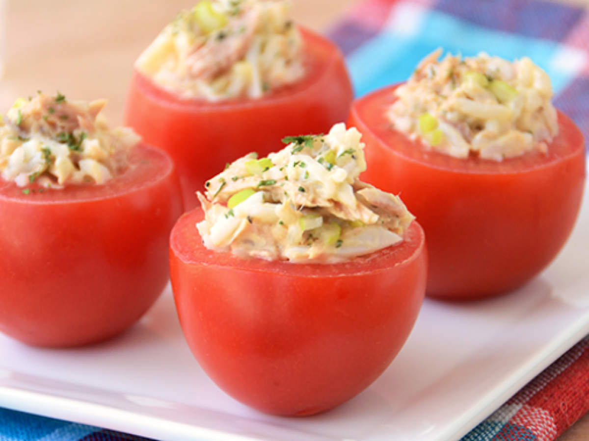 PablaLunar's tweet photo. Comida de navidad para Escorpio
Tomates rellenos https://t.co/Ywk3Inbwx4