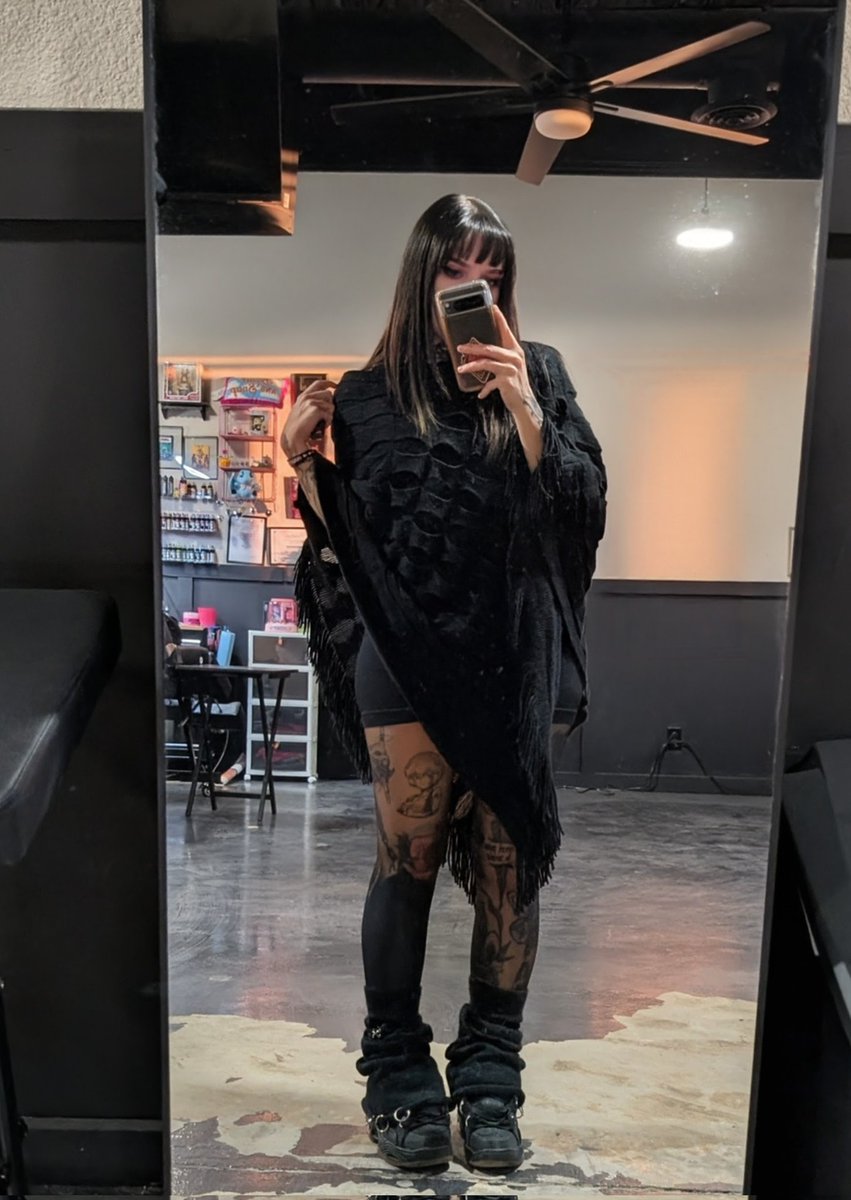 •°Goblin°• tweet media