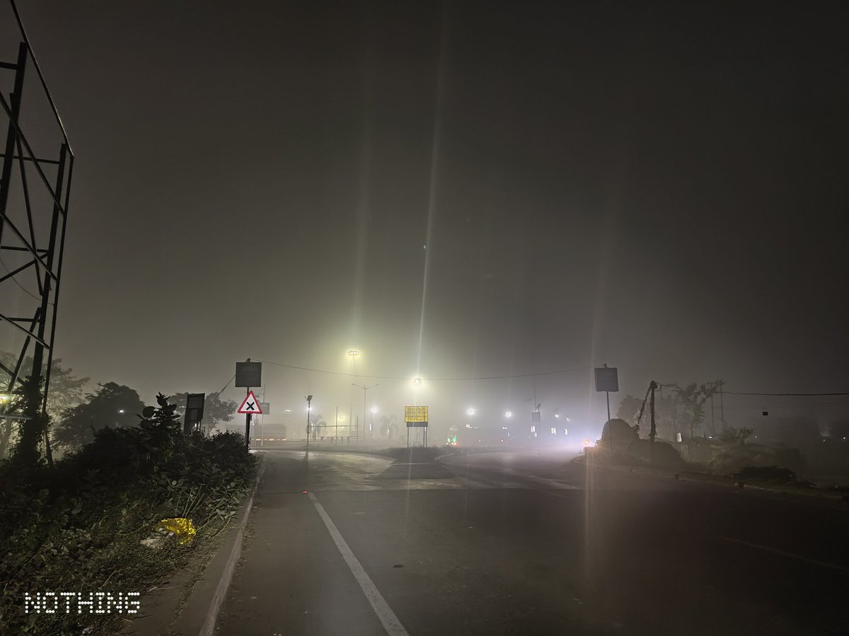 Early Morning Foggy Weather in kharagpur.
<a href="/nothingindia/">Nothing India</a> 
#nothingphone1