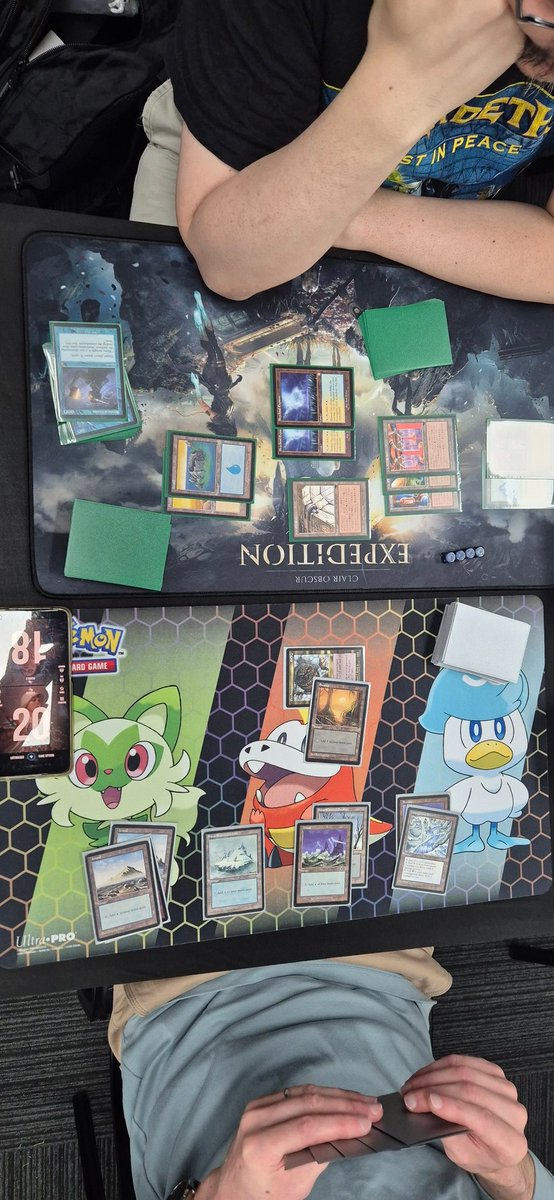 Just some snaps from our last Melbourne meetup for the year.

Finals was between U-Nought &amp; Burn with Burn pulling off the upset in 3!

My Dralnu's Crusades &amp; your Bad Moon = HUGE GOBLINS.

Merry Christmas Premodern fam ❤️🎄🦘