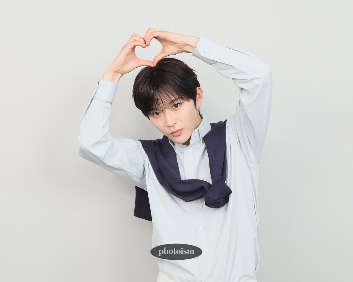 photoism_behind's tweet image. PHOTOISM X WHIB

WHIB는 그거야 그거
미남!! 🤴

얼굴 천재 WHIB
비하인드 사진 도착 💌

@whib_official

#포토이즘 #WHIB #WHIB 

ONLY IN PHOTOISM