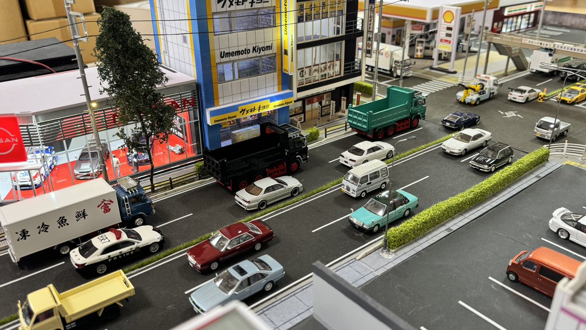 ドンキホーテ　ジオラマ自作　制作中 ドンキホーテ ジオラマ自作 制作中