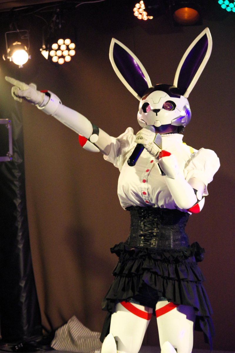 ブラウニー【毎週水曜21時〜配信中】Brownie🐇にょロボ5号機