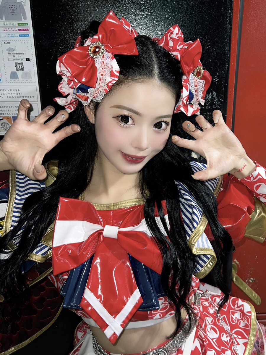 今日もららちゃん(@707nlala )の笑顔でお仕事頑張れます～( * ॑꒳ ॑