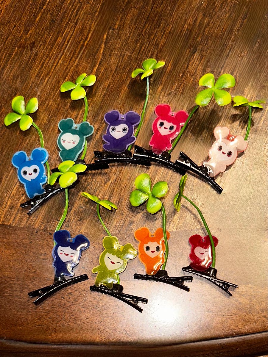 I know it’s 4months from now buuut.. Started working on Twice freebies for Chicago Day 1 2026