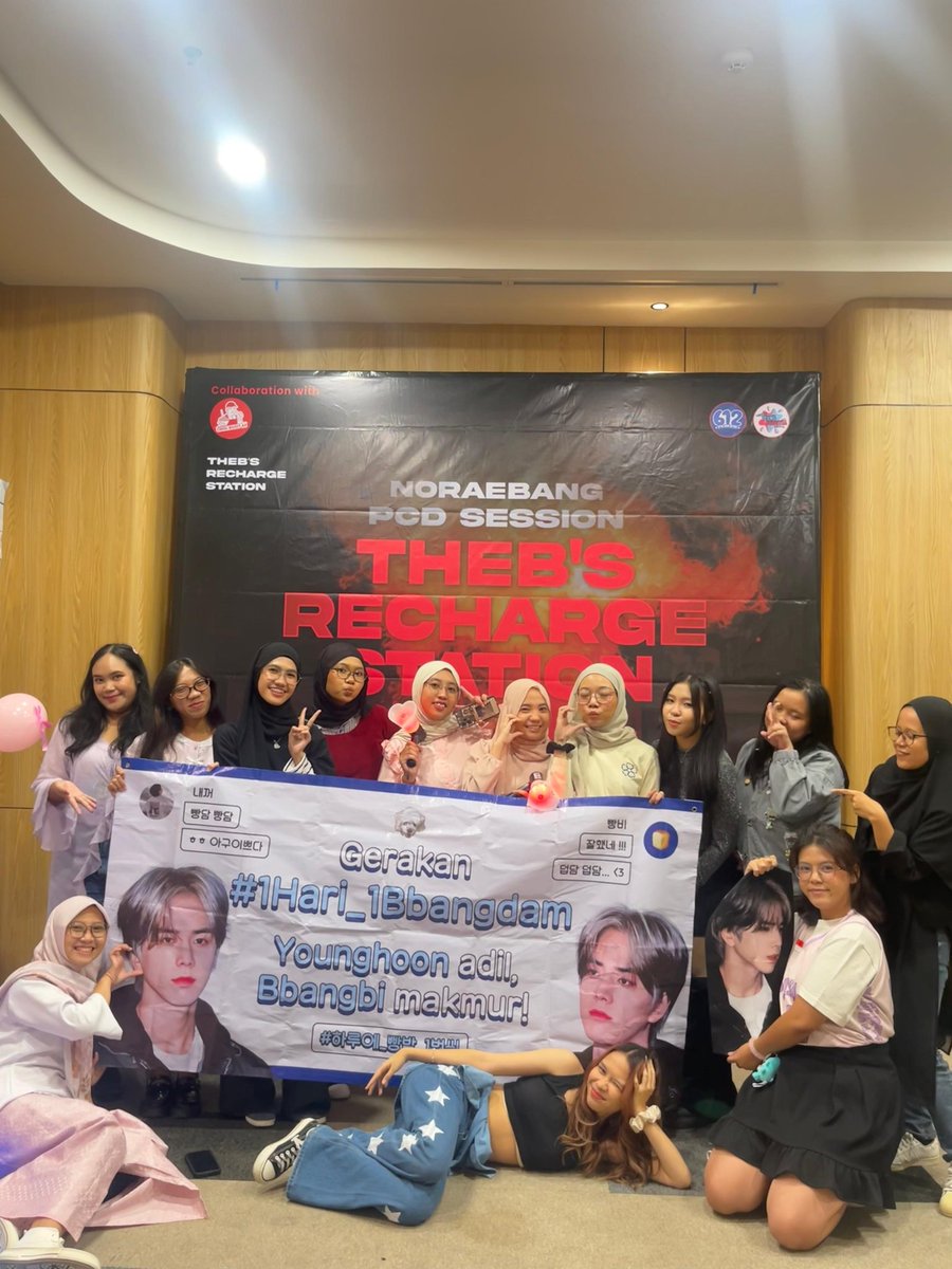 puśsu 🪐 tweet media