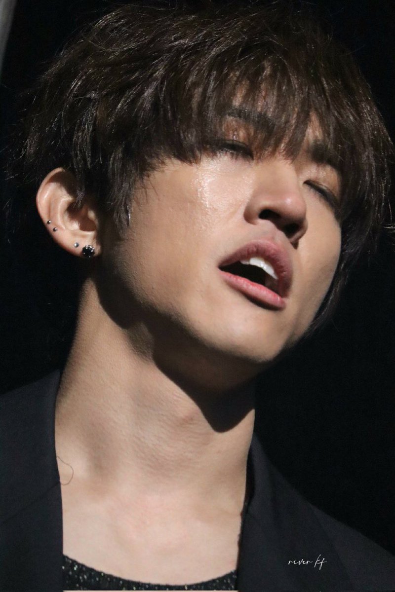 대체 얼마나 운거야
가까이 있지 않아 전혀 몰랐잖아🥹