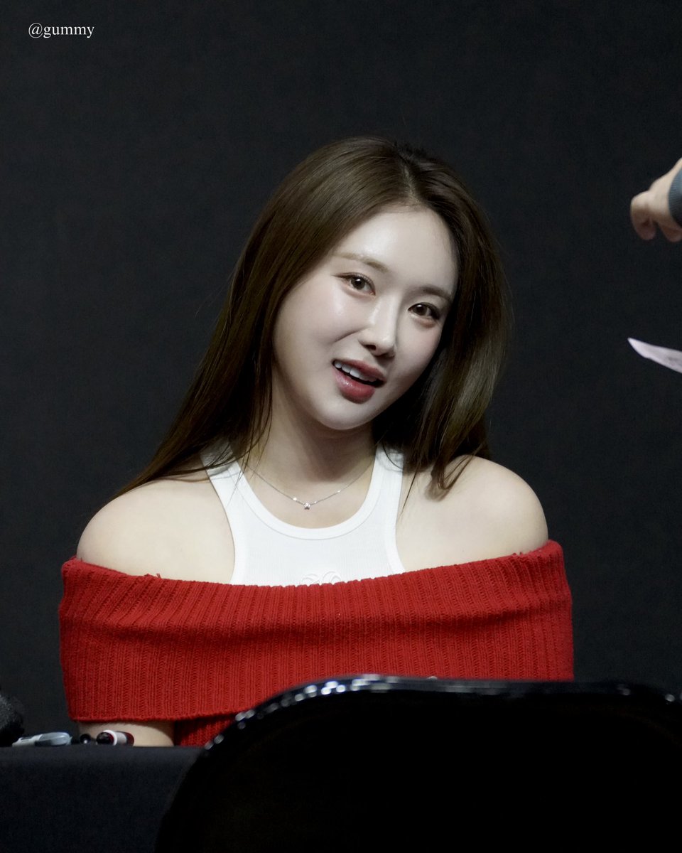 bg_unalee's tweet photo. 251221 메이크스타 대면팬싸
#브브걸 #BBGirls #민영 #MINYOUNG https://t.co/t2fKFD2GqX