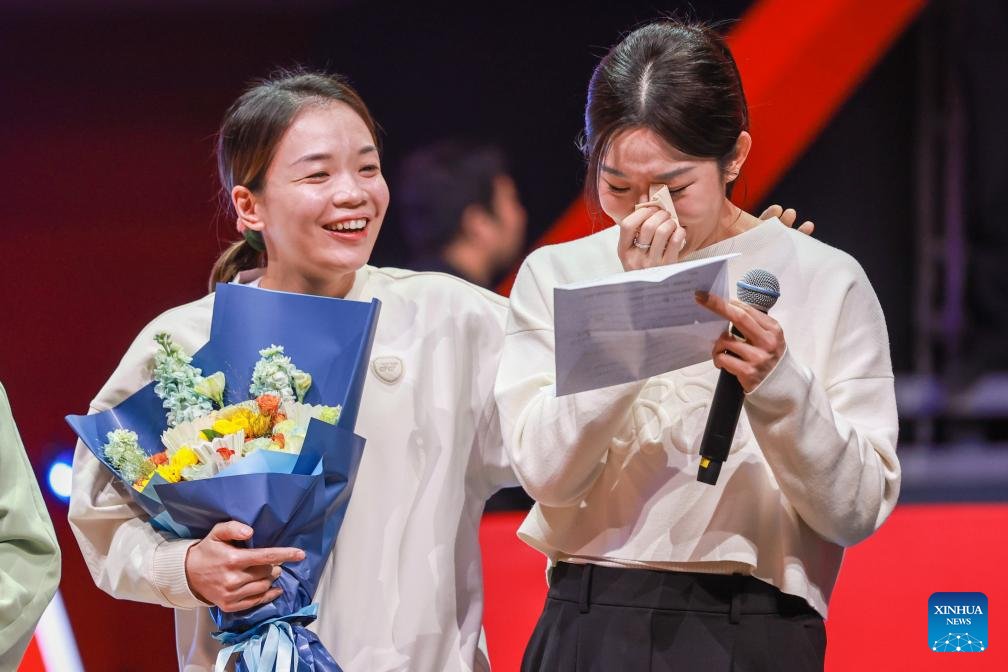 VoiceofPD's tweet image. Retirement ceremony held for 4 players of Chinese Badminton Team in Hangzhou

#Retirement #players #Chinese #Badminton #Hangzhou

en.people.cn/n3/2025/1222/c…