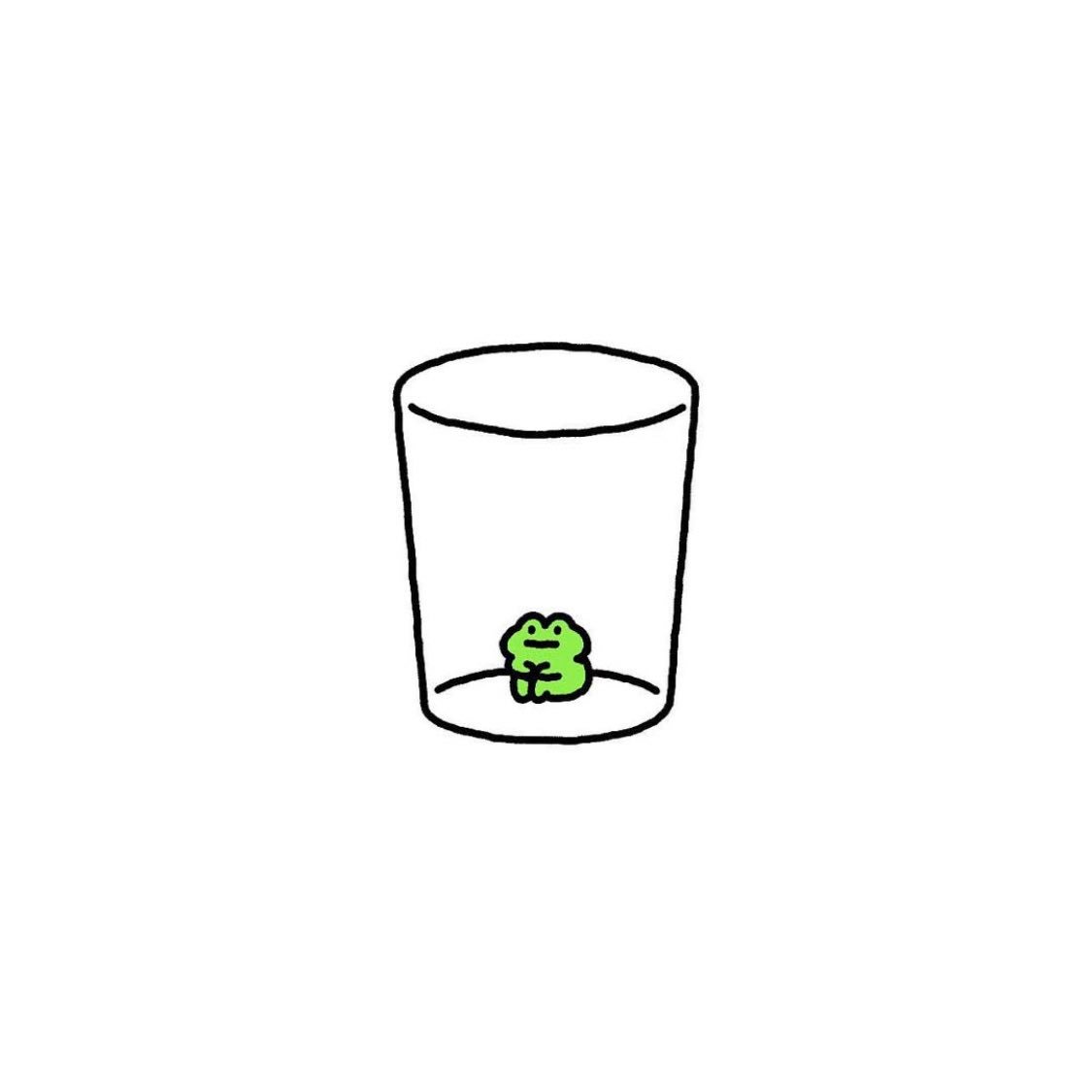 fricthefrog's tweet photo. Glass all empty 🐸 https://t.co/6yRUOU2cv9