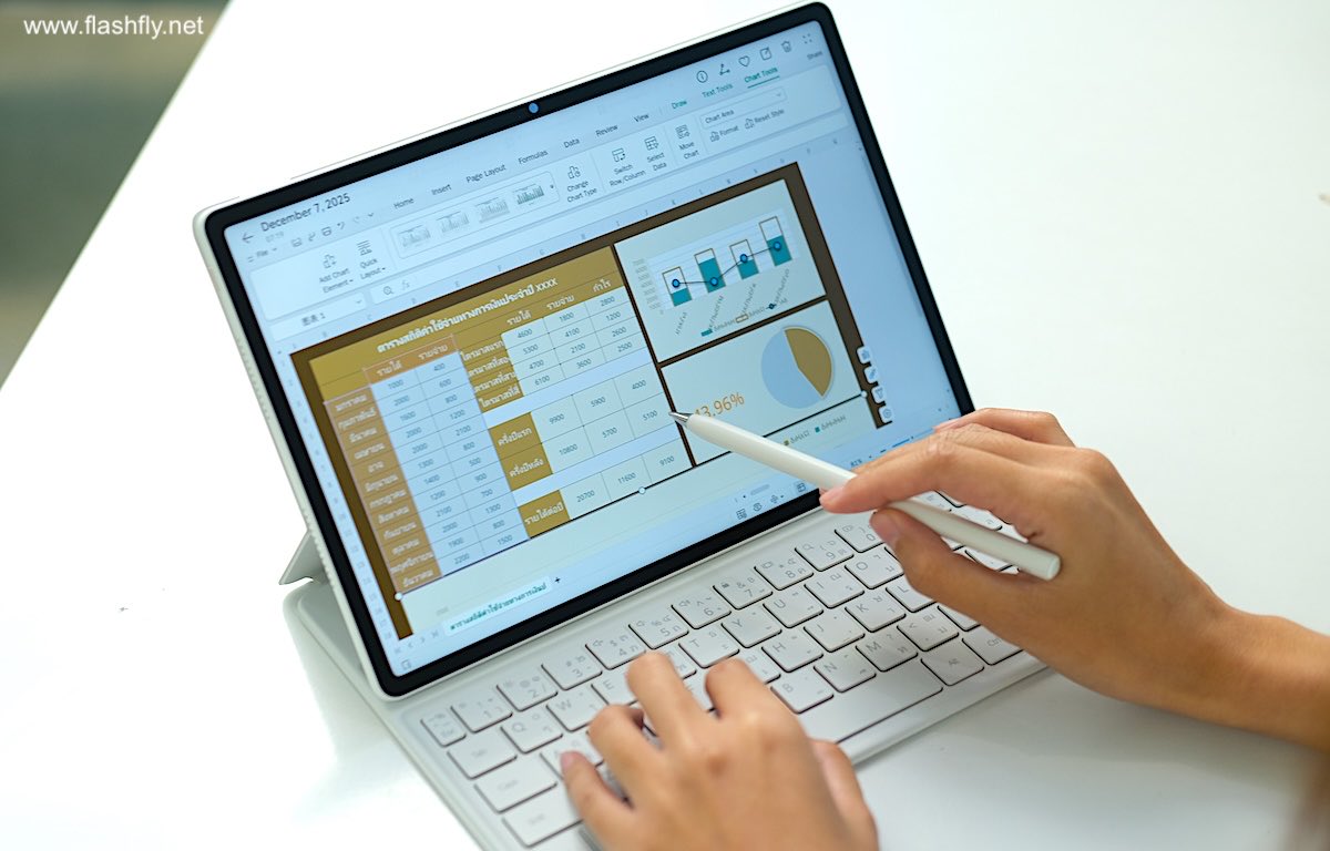 flashfly's tweet photo. รีวิว HUAWEI MatePad 12 X (2026) ประสบการณ์ระดับพีซีด้วย PC-level WPS Office 3.0 จอ Ultra-Clear PaperMatte Display คมชัดสบายตา และ HUAWEI M-Pencil Pro https://t.co/UiC4i3L7y6 #flashfly https://t.co/7cJolgcCFk