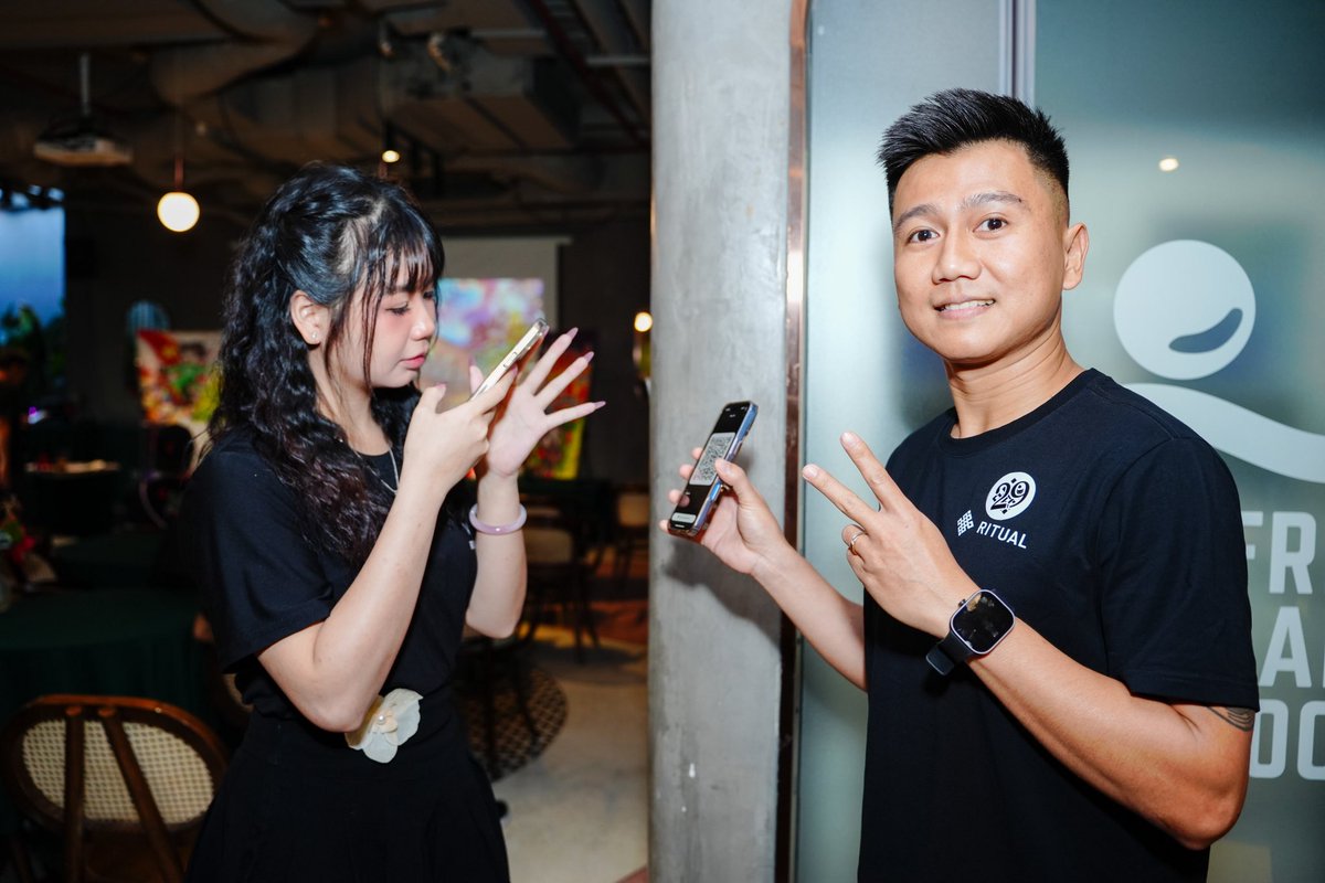 Buddha_TTT's tweet photo. gRitual 

Thank you Ritual VietNam for organizing this extremely valuable meetup. 
This is my 3rd time, although I've only joined for 2 months 😍

WE LOVE RITUAL

#Ai #gRitual https://t.co/XAw3Omu9XK