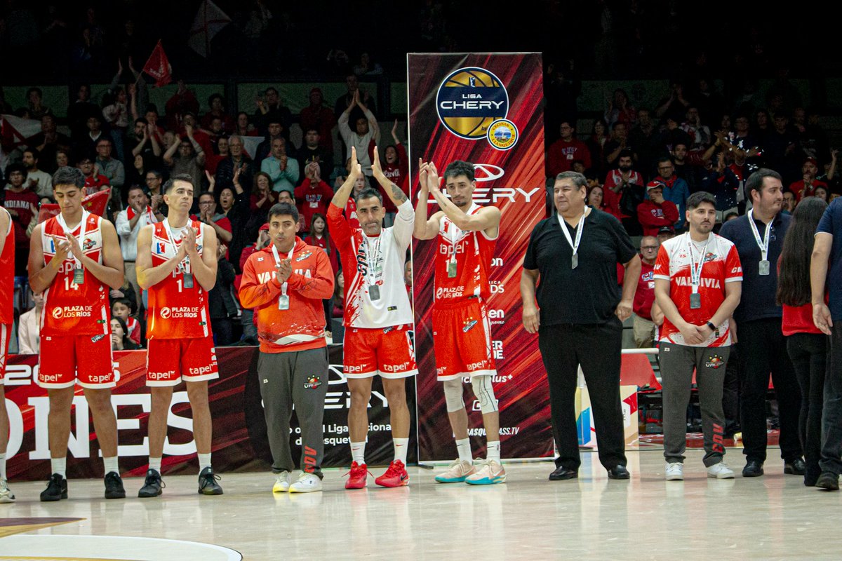 El resumen de esta temporada, para complementar les dejamos una palabra; compromiso. 🫶🏻

Gracias por acompañarnos en esta temporada y seguir creyendo en este equipo. Sin ustedes, esto no hubiese sido posible. 

Queremos volver más fuertes, como esta ciudad lo merece. 🇯🇪