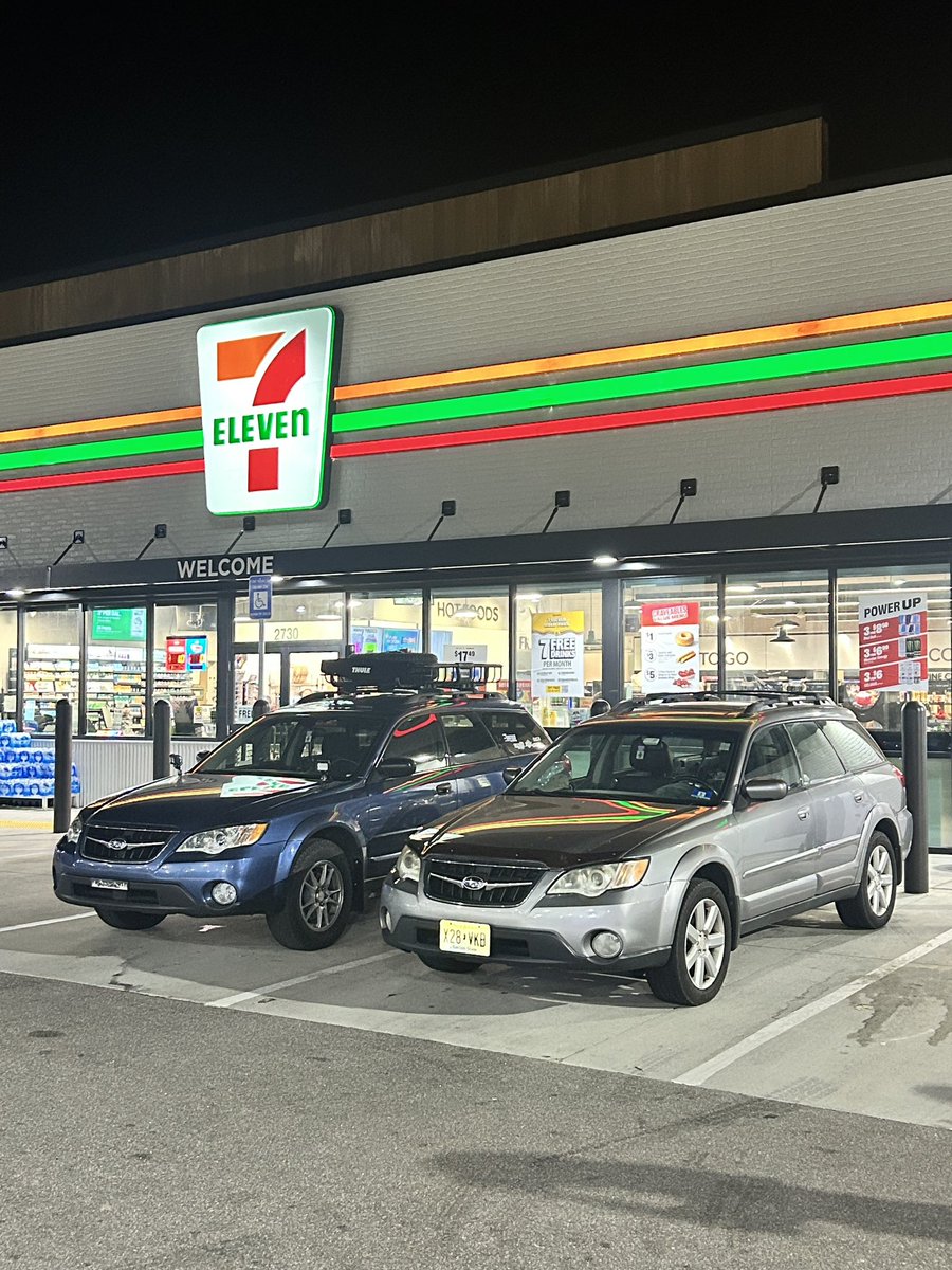 kalimoding's tweet image. uh huh

canon eos m50 mkii, 75mm, onboard profile
fuji xt30, onboard film sim