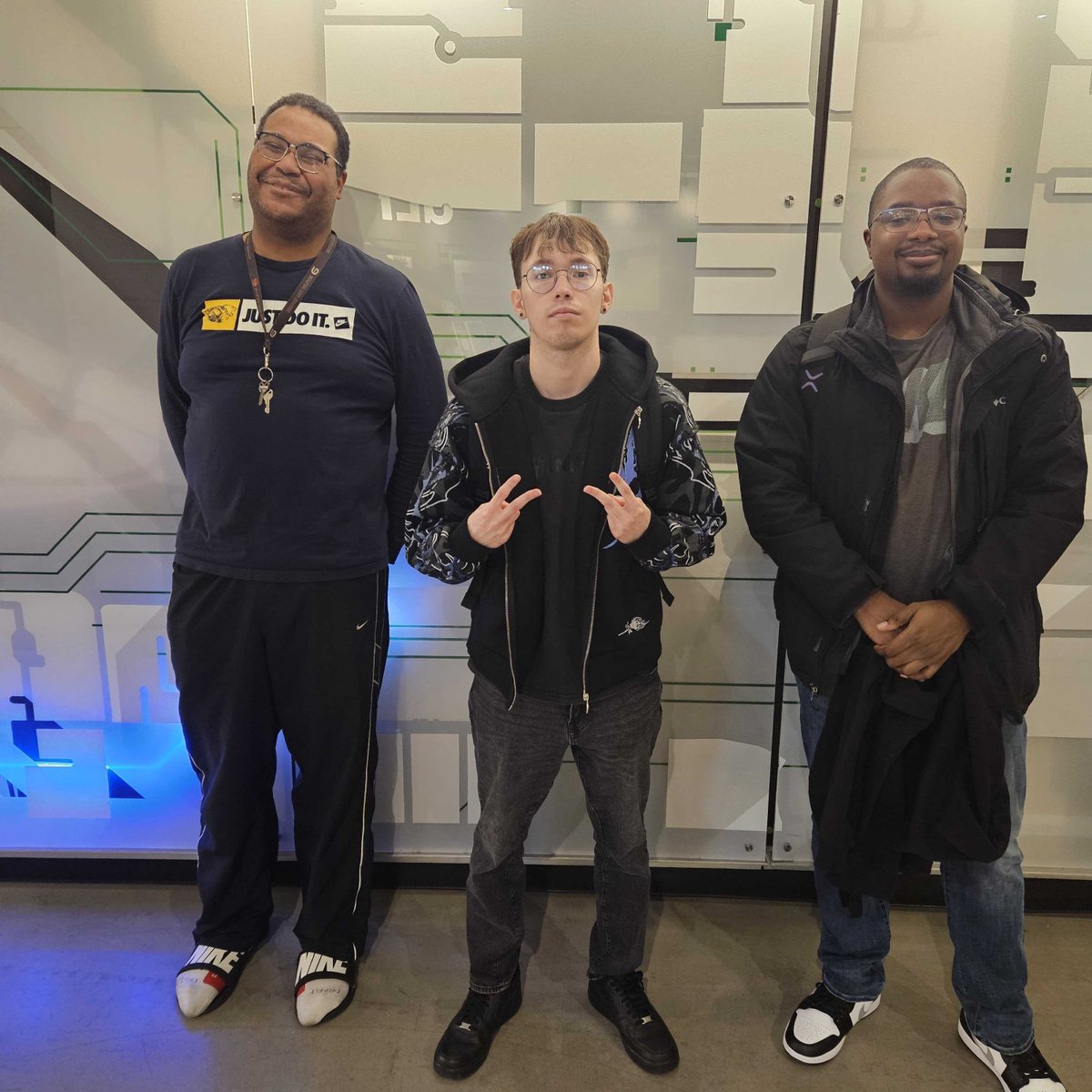 LocalhostPhilly's tweet image. And bringing it home, Tekken 8! 
🥇- @iVoidv 
🥈- @BLITZ__TK 
🥉- @BigDame2187 

Thank you all for coming and ending the year with a bang, we'll see you in 2026. 

From everyone here at LH Philly, Happy Holidays and GGs to all!