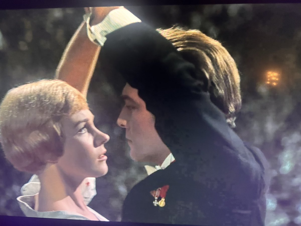 carriesmith1123's tweet image. My yearly post acknowledging Captain von Trapp is an absolute smoke show and this is one of the most sweet &amp;amp; romantic scenes of movie history  #soundofmusic