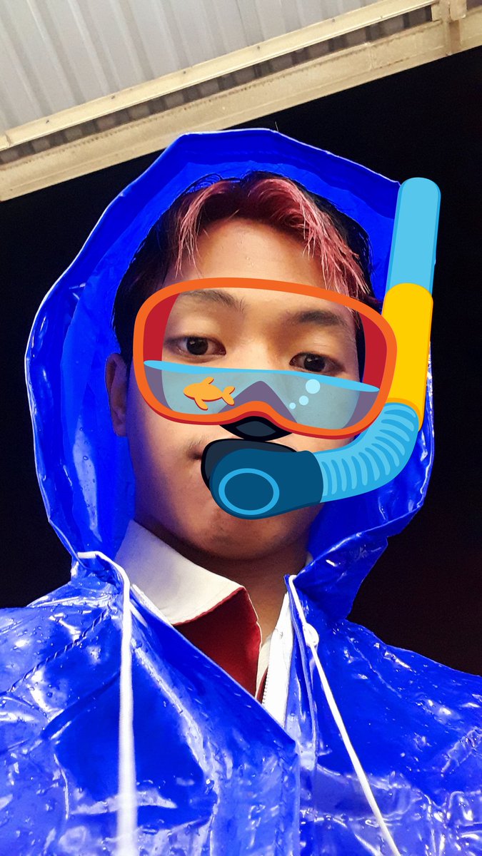 self reward after uas : ngewarnai rambut