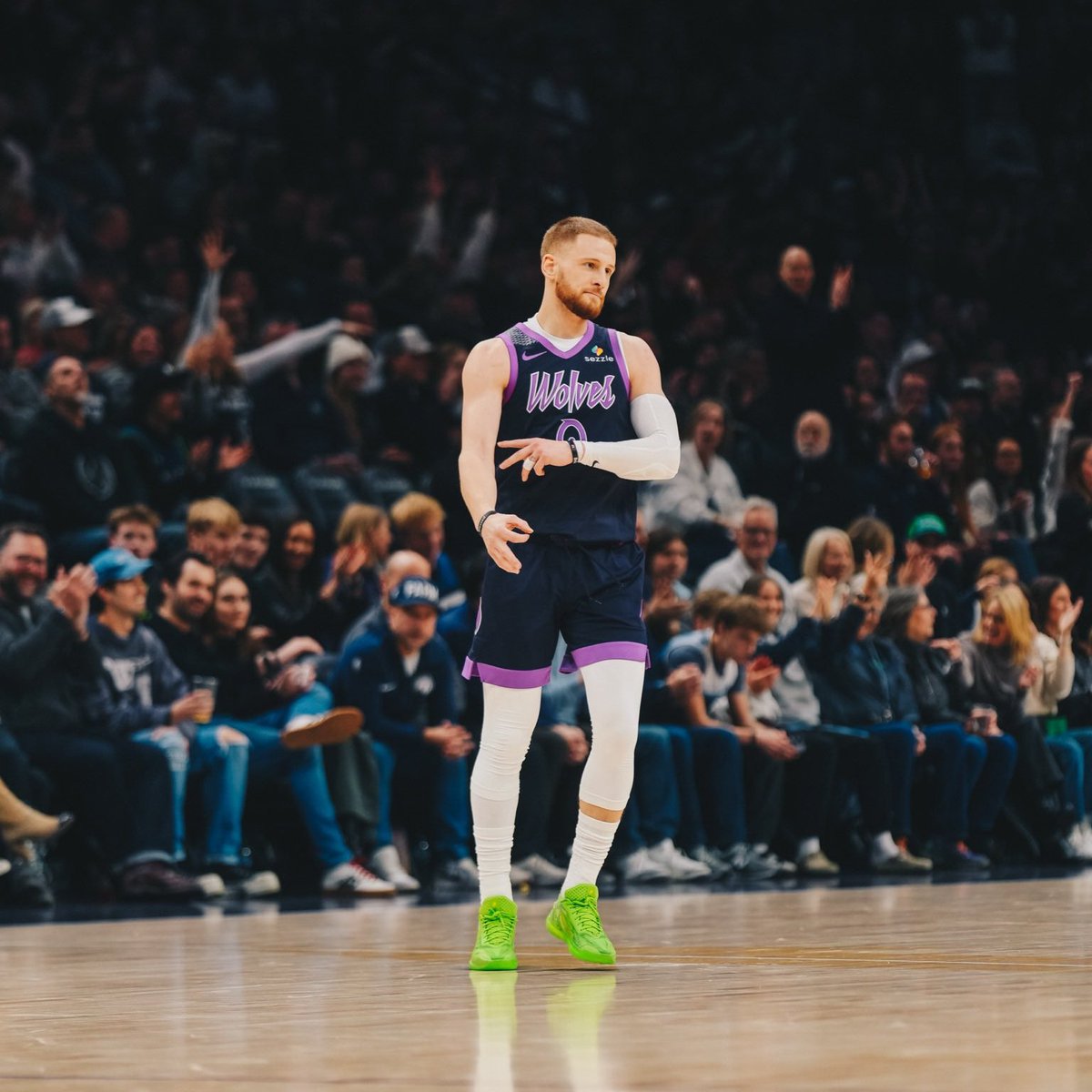 TWolvesLead's tweet image. Hey Bucks, don't run. Talked hella shit that first half. 💀

WOLVES COMEBACK DOWN 16 AGAINST THE BUCKS!