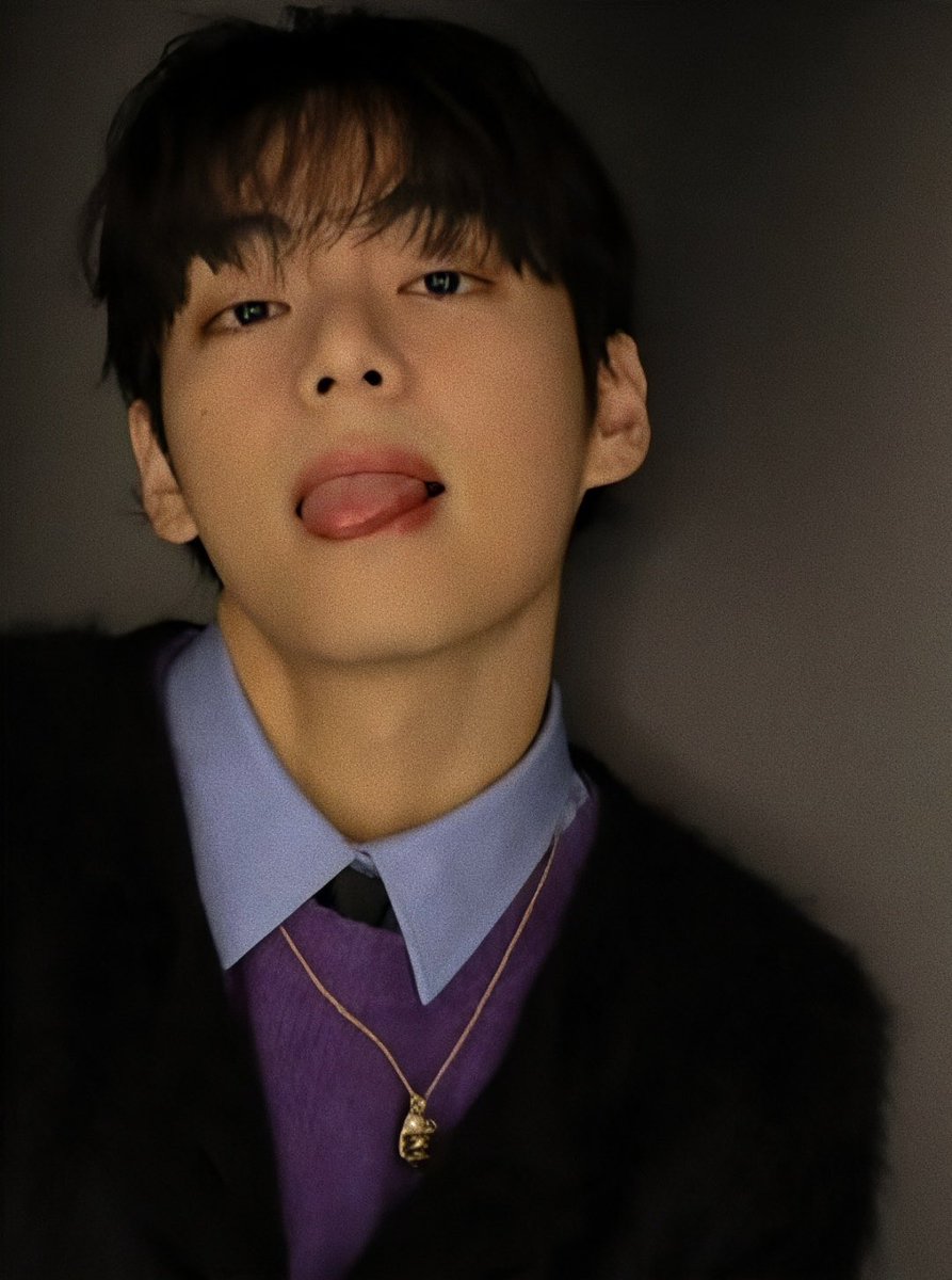 QUÉ LO MIRAS? NO SABES QUE TIENE MARIDO?