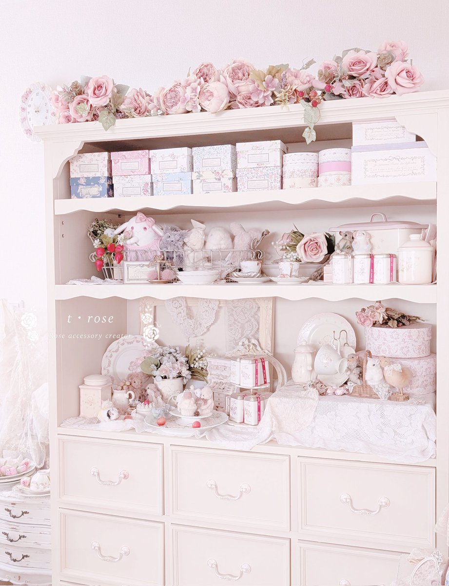 こんにちは🫖𓈒𓂂𓂃◌𓈒𓐍︎