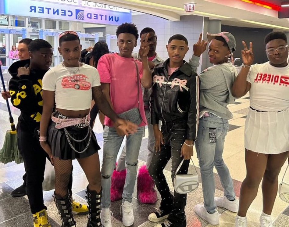 kaxishk's tweet image. “be a boy” &amp;amp; these are your fans-