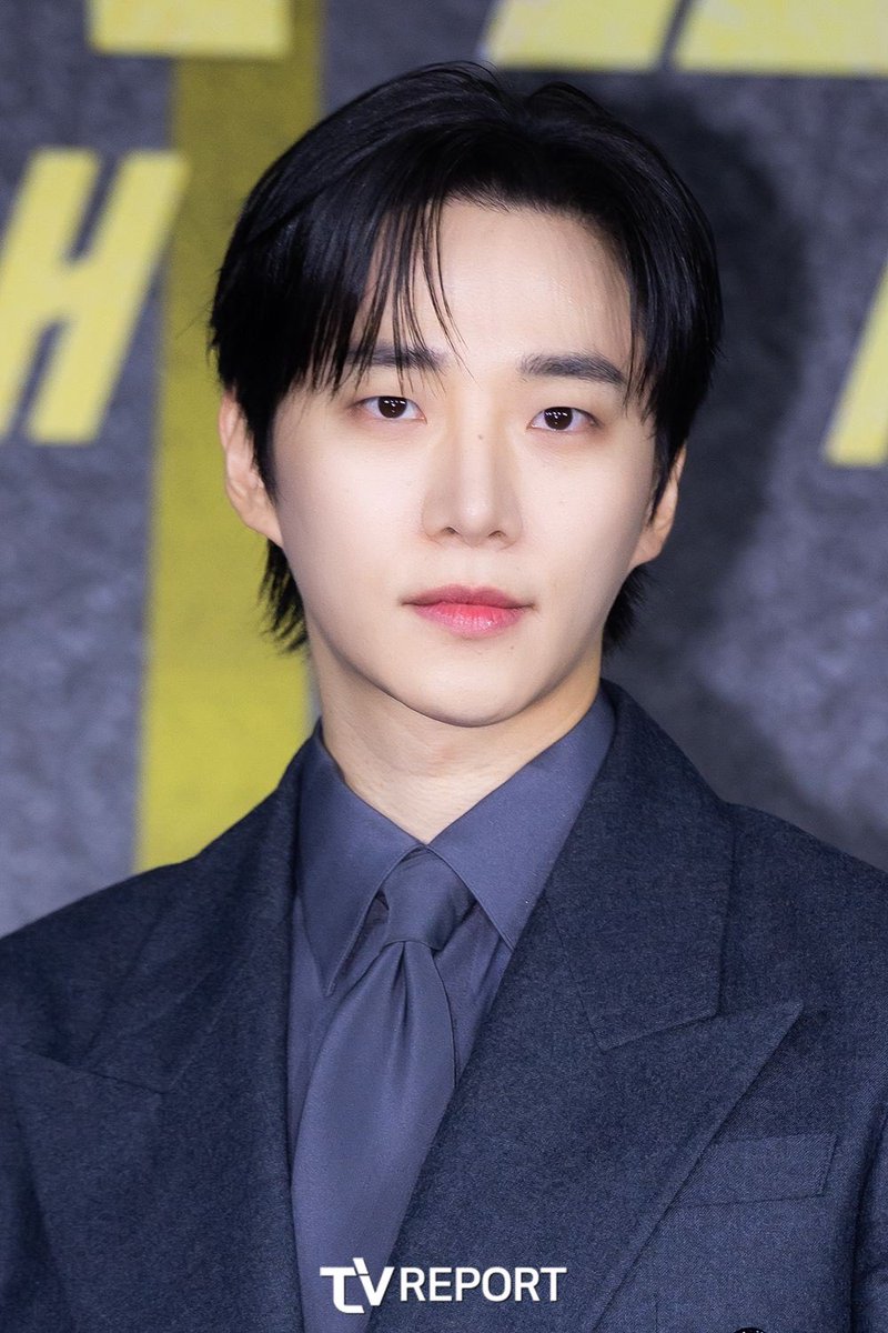 le2jh_vicky's tweet photo. tv리포트

[T포토] 이준호 '비주얼이 다 했어' 
https://t.co/dTI2sKljyv

251222 캐셔로 제작발표회
#이준호 #LEEJUNHO
#캐셔로 #CASHERO #NETFLIX
#캐셔로제작발표회 https://t.co/cnxqmHnN9o