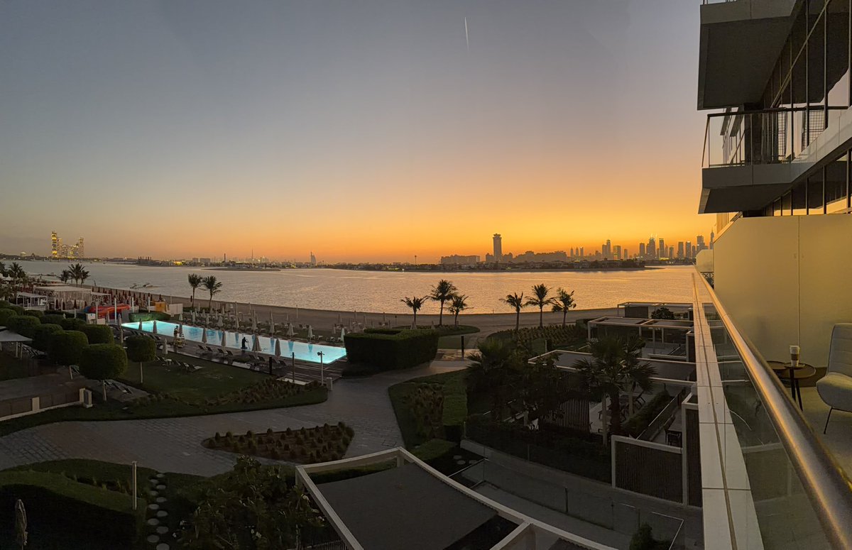 Alan Rogers tweet media