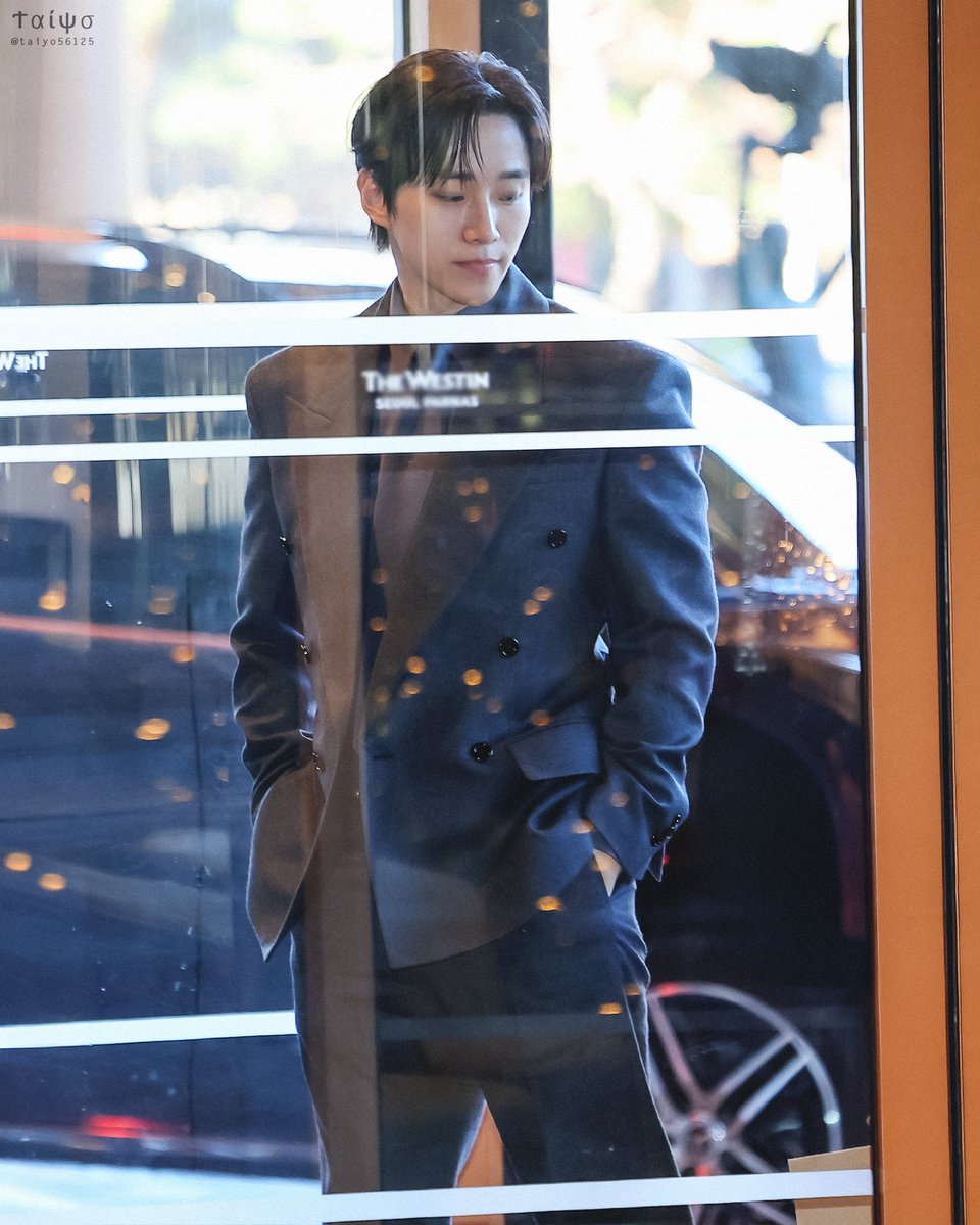 jagiya_a's tweet image. Sang-woong...🥰
-
December 22, 2025, Cashier Press Conference

#LeeJunho #LEEJUNHO
#O3Collective #O3cltv
#Cashier #Netflix